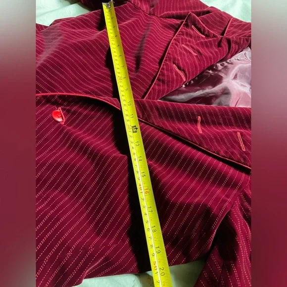 Willy WONKA Striped Jacket
Style Halloween costume Johnny - Picture 14 of 16